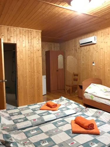 Imagen de la galería de Teremok Guest House, en Lidzava