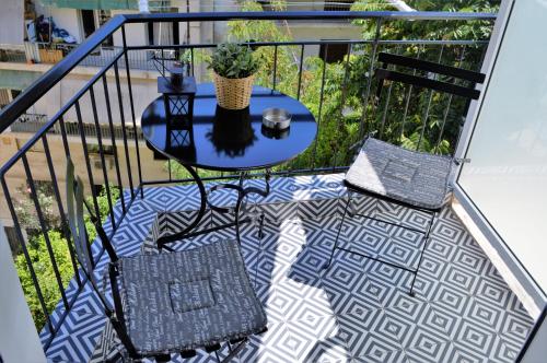 Athens Nest