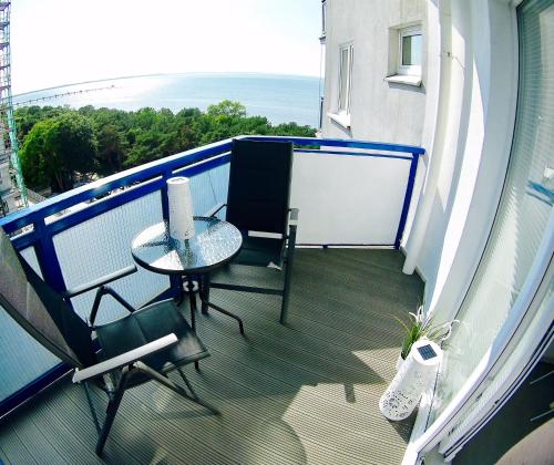 A balcony or terrace at Apartament z widokiem na morze