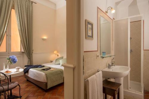 Gallery image of Aenea Superior Inn in Rome