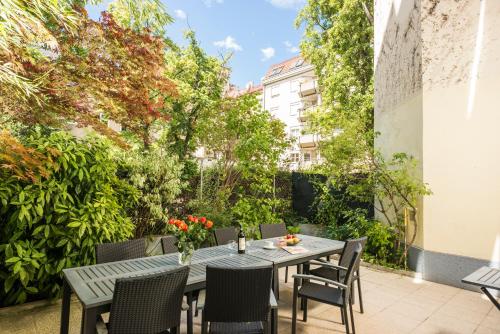 Un restaurant sau alt loc unde se poate mânca la Appartements Ferchergasse