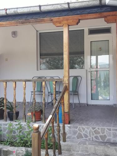 Balkón nebo terasa v ubytování Хотел Сандим
