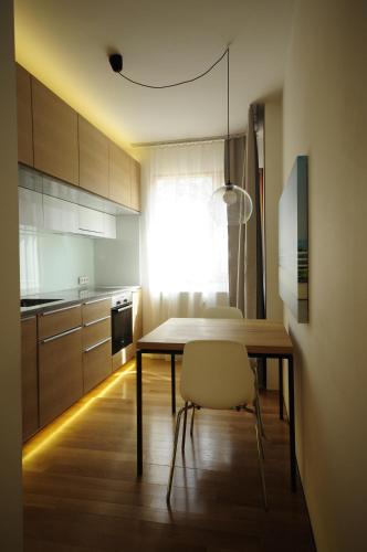 Η κουζίνα ή μικρή κουζίνα στο Design Apartment in Park