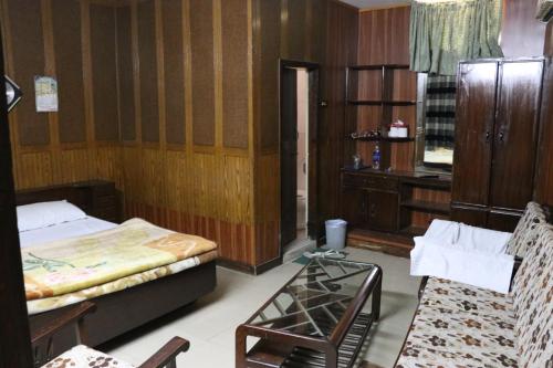 Gallery image of National City Hotel in Rawalpindi