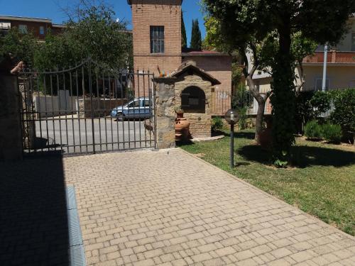 Foto dalla galleria di Affittacamere Antonio e Francesca a Staggia