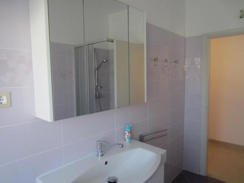 House Silvana - apartment with garden view