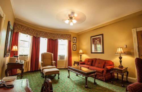 Gallery image of Dundee Arms Inn in Charlottetown