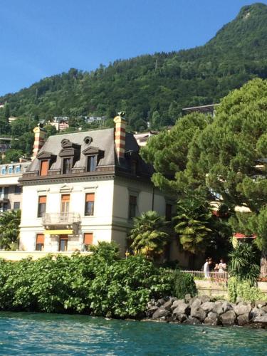 Montreux Apartment on the Lakeの見取り図または間取り図
