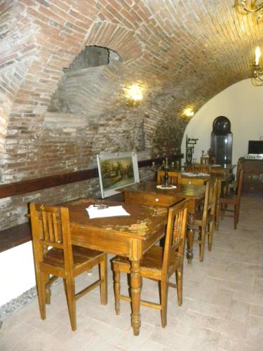 Restoran atau tempat lain untuk makan di Casa Bertha