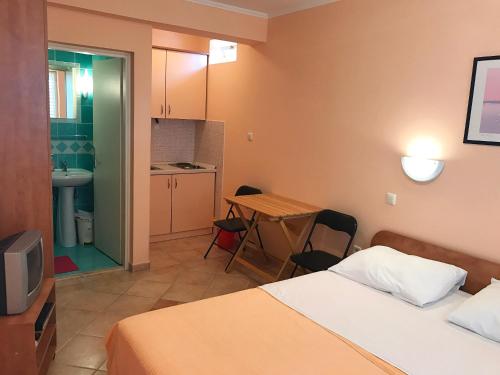 Antonio Apartments