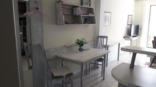 Gallery image of Apartments Paradiso in Budva