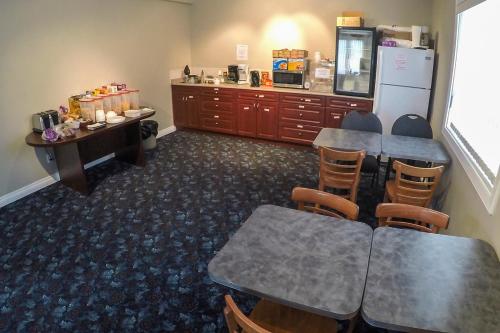 Westwood Inn – Photos 2