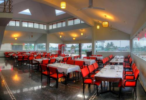 En restaurant eller et andet spisested på Bandipur Wildlife Resort & Spa, Bandipur