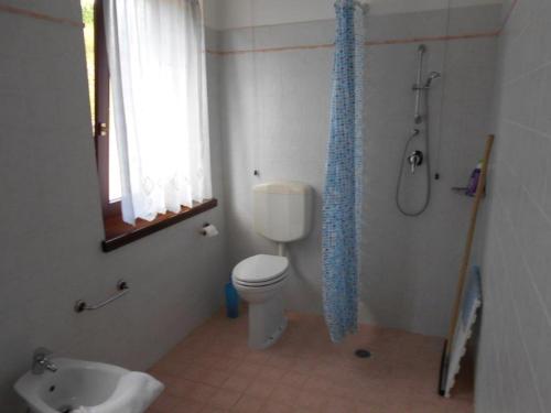 Kamar mandi di Tenuta Valdomini