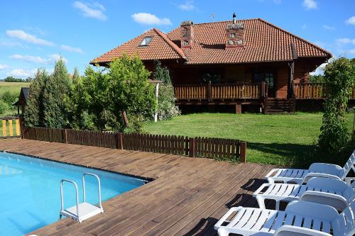 Φωτογραφία από το άλμπουμ του Willa Limajno σε Cerkiewnik