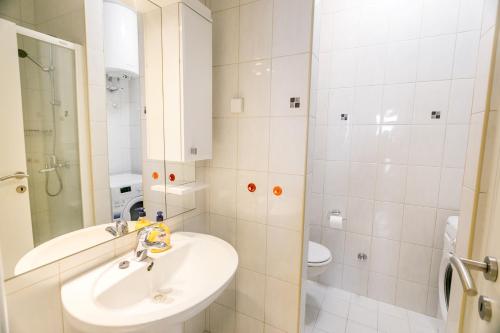 Ένα μπάνιο στο Apartments Lille