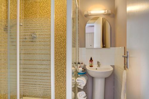 Un baño de St. Aiden's Guesthouse