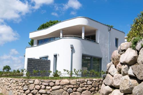 Gallery image of Villa "Ars Vivendi" in Binz mit Kamin, Sauna, Terrasse in Binz