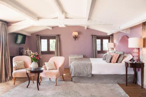 Ruang duduk di Chateau Eza