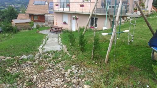 Κήπος έξω από το La Collinette