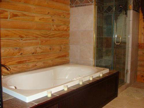 Ένα μπάνιο στο A Breath of Heaven B&B