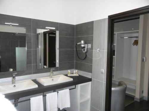 Hotel Le Saint Paul photo 48