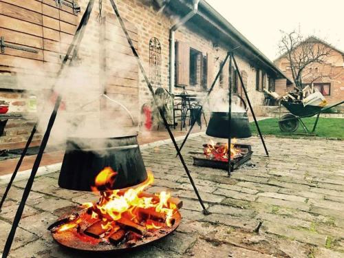 Gril dostupný pro hosty v apartmánu
