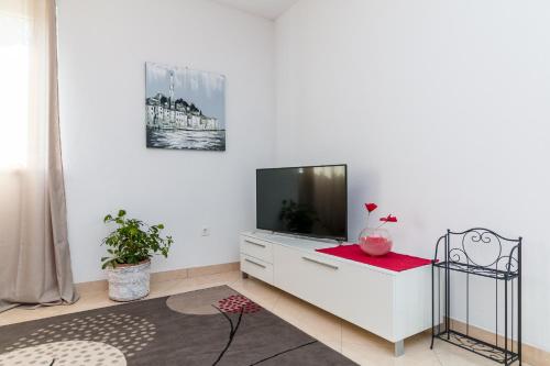 APARTMENT JURAŠIN