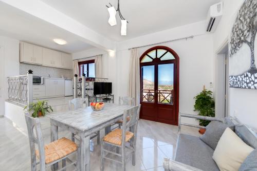 Aspalathos Suites