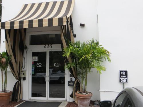 The EO Inn - Downtown Orlando Image