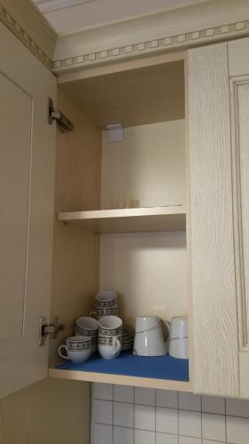 Η κουζίνα ή μικρή κουζίνα στο Laura's Home
