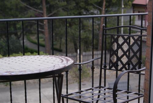 Μπαλκόνι ή βεράντα στο Hostal Peñacárdena