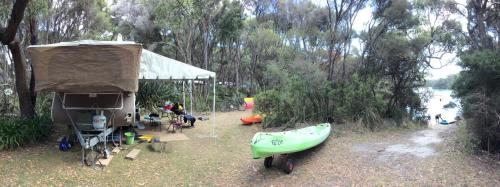 Crayfish Creek Van & Cabin Park – Photos 2