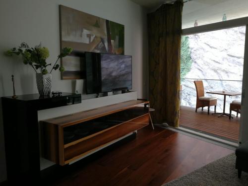 TV a/nebo společenská místnost v ubytování Haus Wartenberg