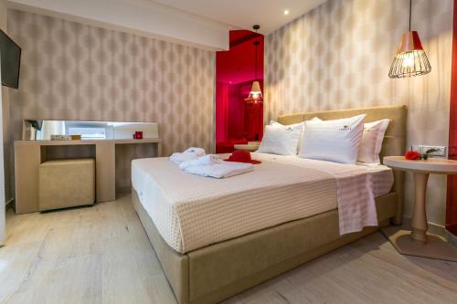 Gallery image of Lobelia Luxury Suites in Chrysi Ammoudia