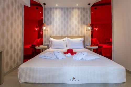 Gallery image of Lobelia Luxury Suites in Chrysi Ammoudia