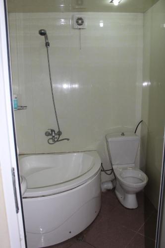 Koupelna v ubytování Nunuka House