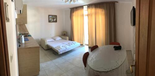 Postel nebo postele na pokoji v ubytování Hotel Aristokrat