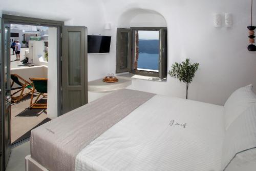 Foto de la galería de Aperto Suites - Adults Only en Fira