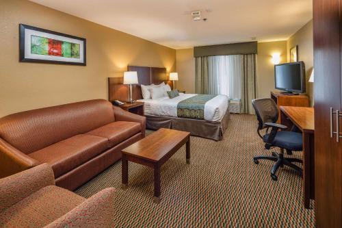 Imagen de la galería de Best Western Airport Inn & Suites Oakland, en Oakland