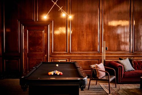 Detroit Foundation Hotel Image