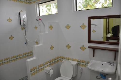 Koupelna v ubytování Poon Suk Resort Prachinburi