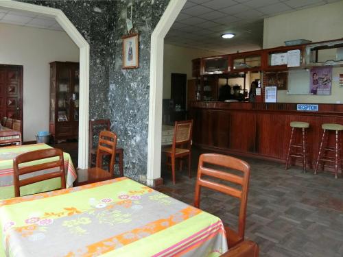 Restoran atau tempat lain untuk makan di Villa Sisavad Guesthouse