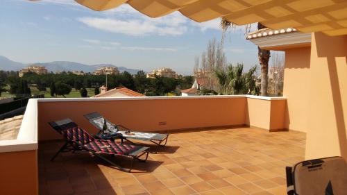 Balcone o terrazza di Penthouse Oliva Nova Golf & Beach