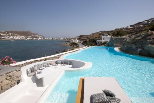 Imagen de la galería de Dreambox Mykonos Suites, en Ornos
