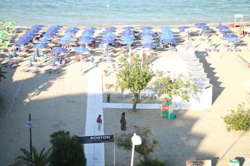 Φωτογραφία από το άλμπουμ του Hotel Boston σε Alba Adriatica