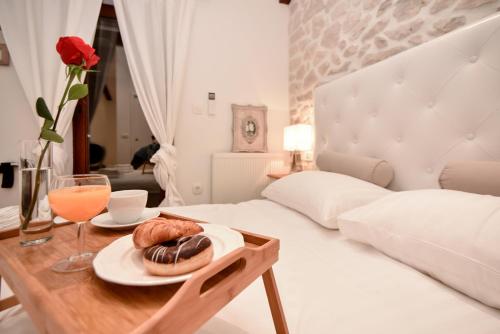 Ένα ή περισσότερα κρεβάτια σε δωμάτιο στο Casa di Nikola