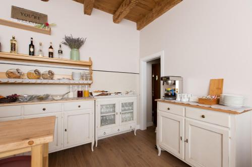 Η κουζίνα ή μικρή κουζίνα στο Bed and Breakfast Villa Maria