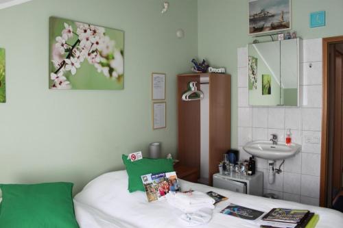 Ένα μπάνιο στο Rene's B&B