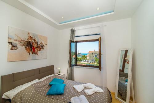 Gallery image of Charming house on the beach and Deluxe Apartment in Pula